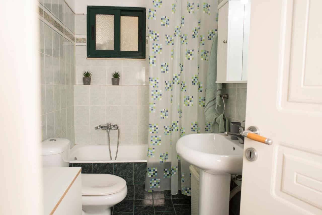 Maisonette With Garden In The Heart Of The Historical Kalamata Center Exteriör bild