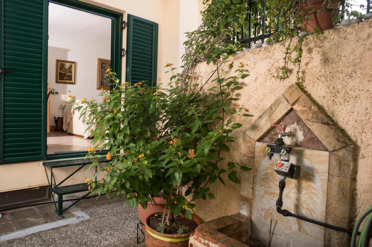 Maisonette With Garden In The Heart Of The Historical Kalamata Center Exteriör bild